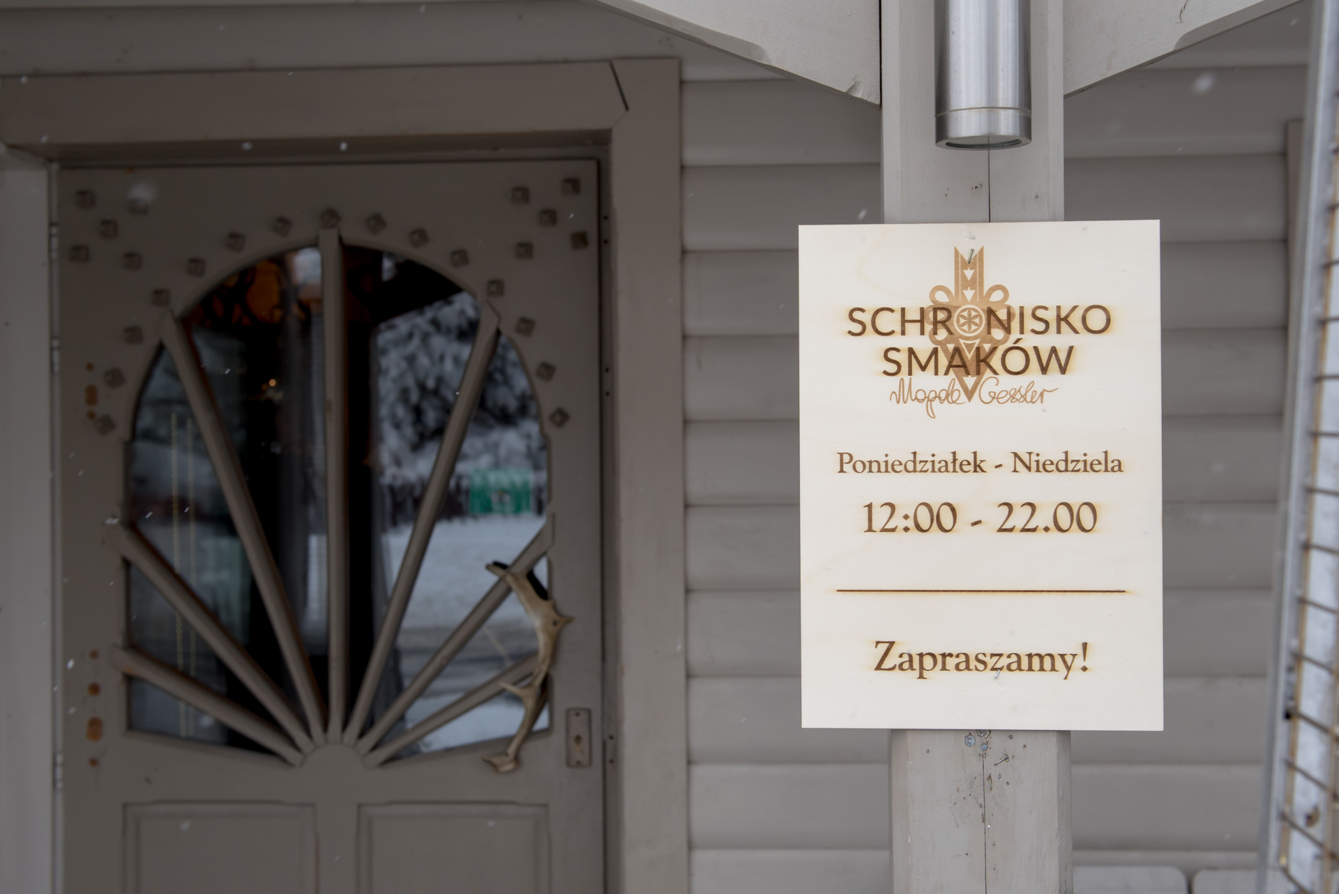 2021 01 16 Restauracja Schronisko Smakow Magdy Gesler otwarte6197